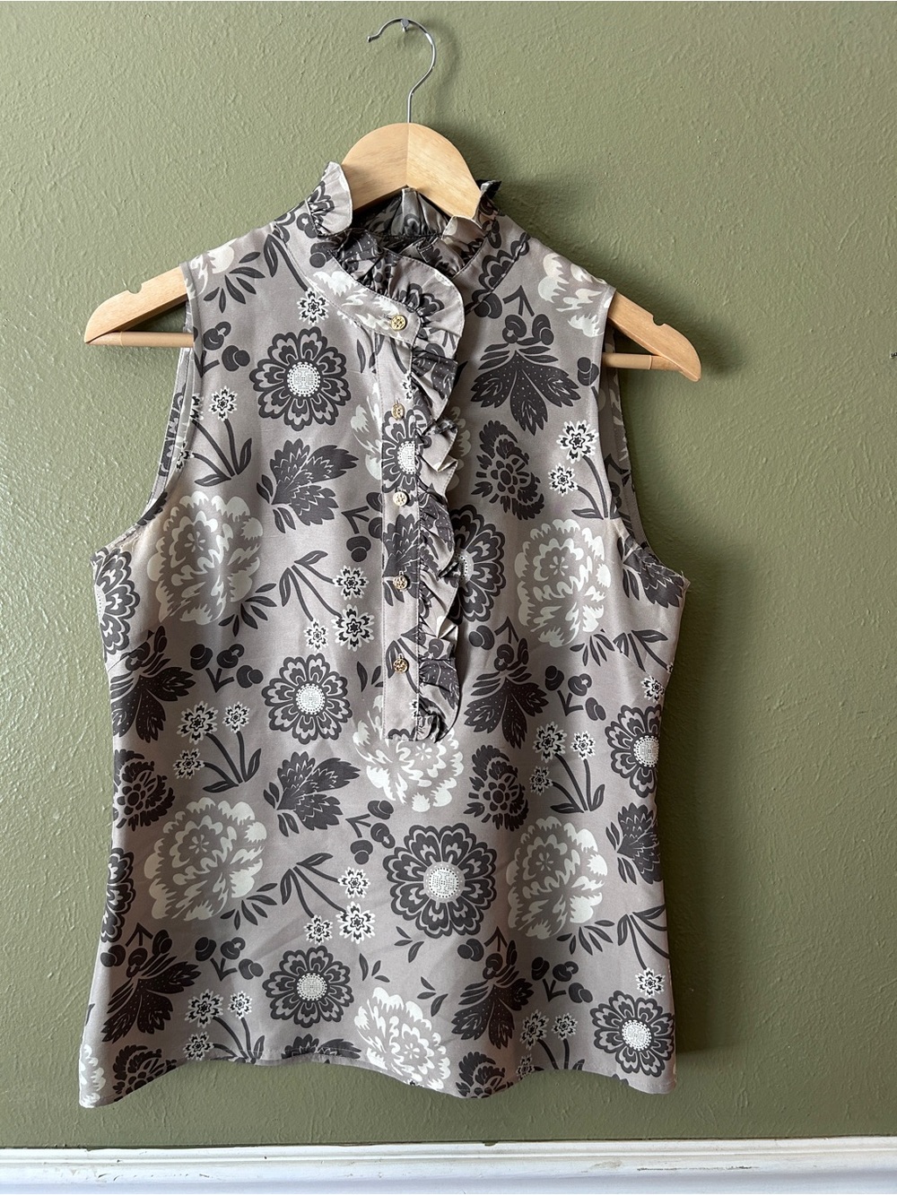 Tory Burch Silk Ruffled Floral Sleeveless Quiet Luxury Old Money Top